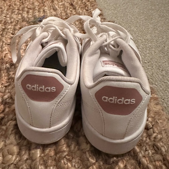 Adidas Women’s Sneakers White w/ Pink/Silver Stripes size 8 - Picture 4 of 5
